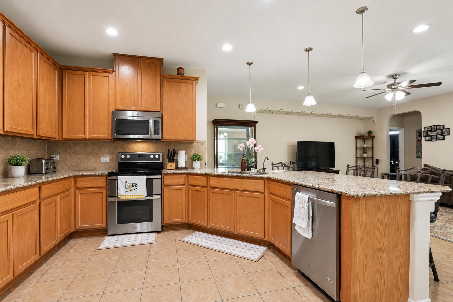 5921 Sardinia DR — photo 4