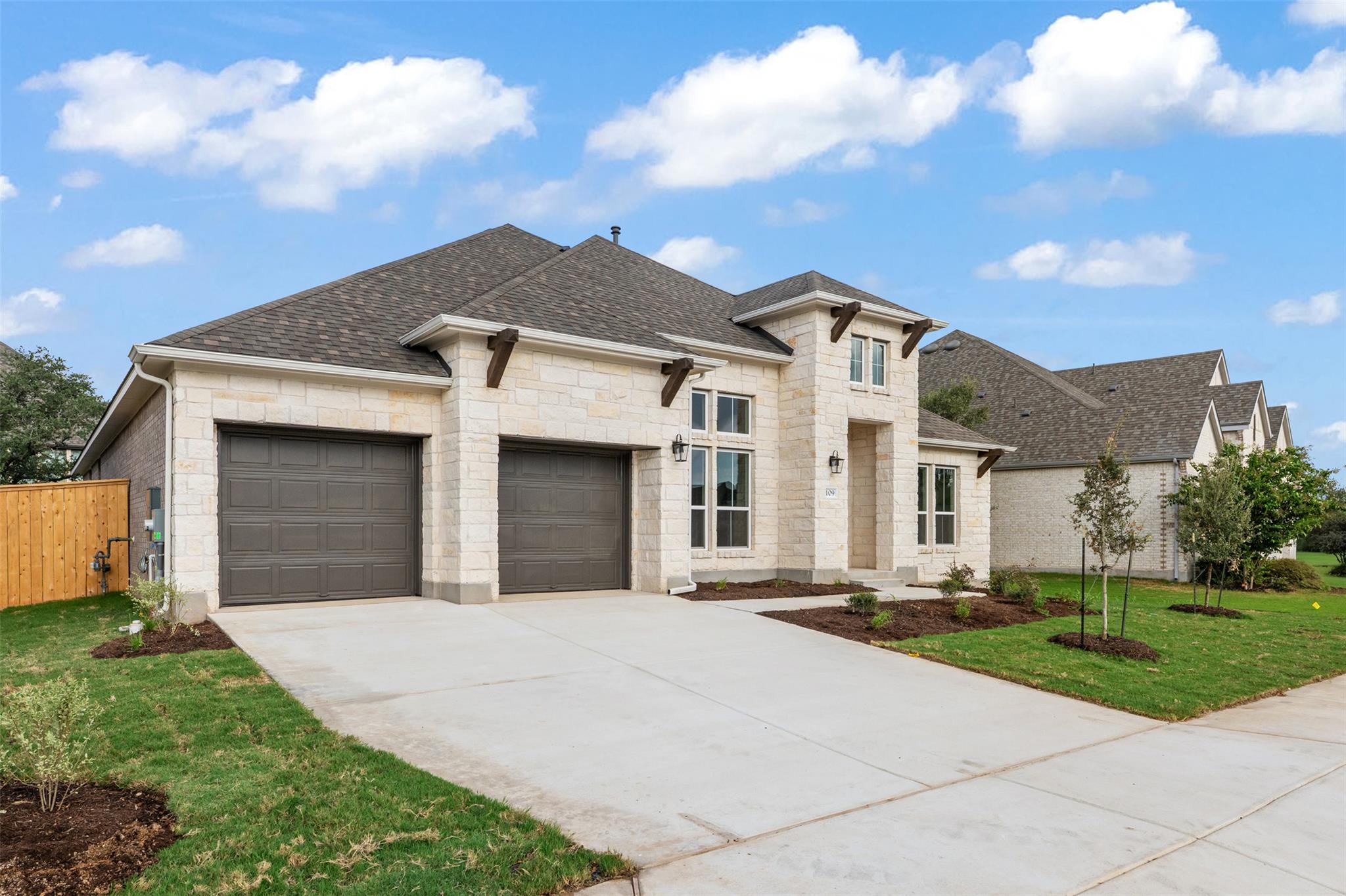 109 Possumhaw LN — photo 3