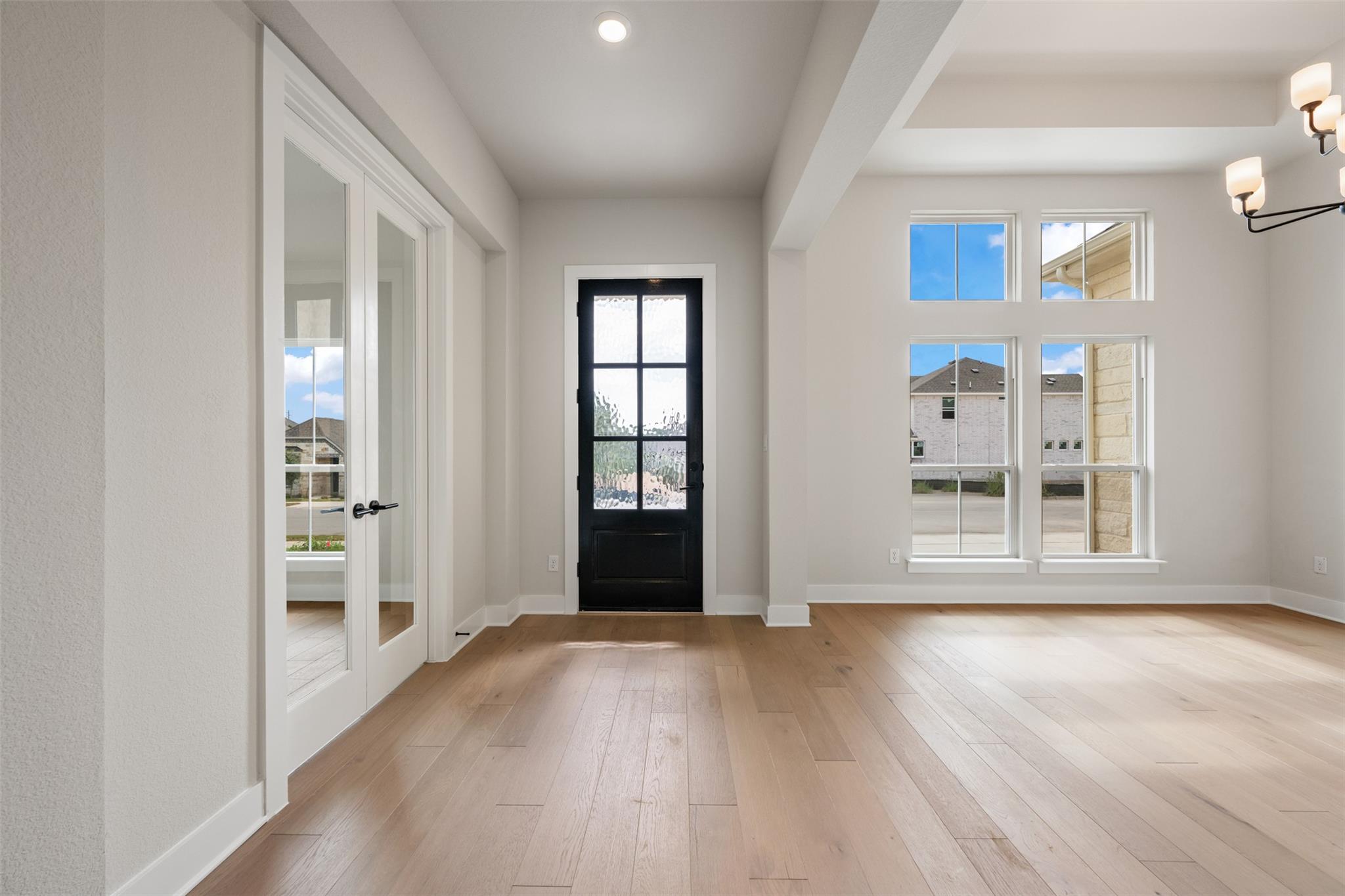 109 Possumhaw LN — photo 4