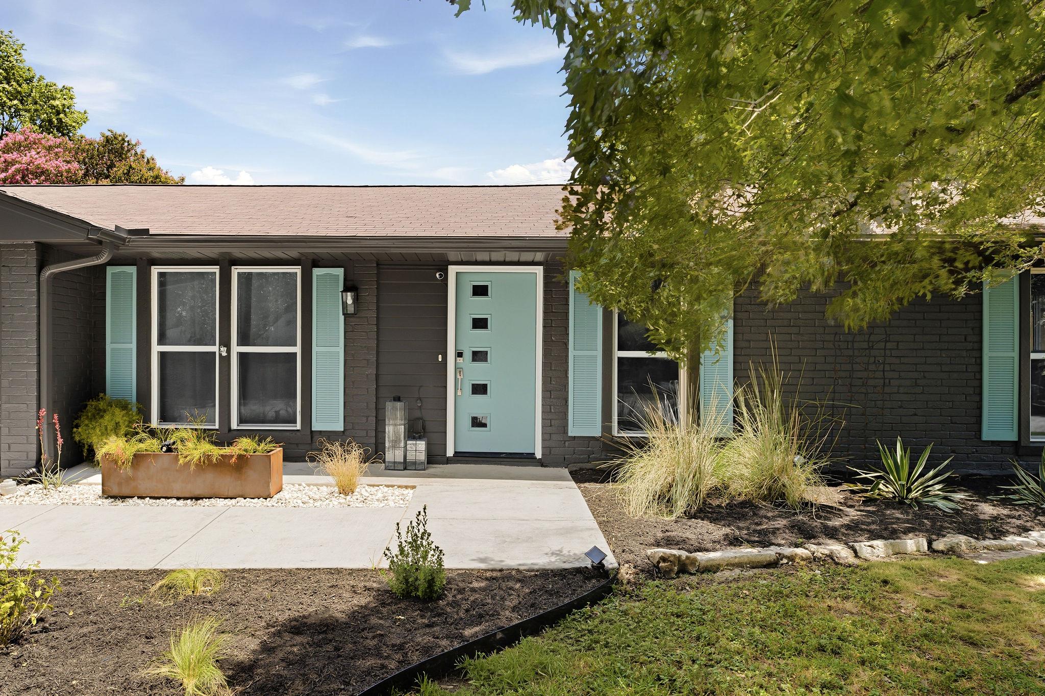 7312 Meadowood DR — photo 4