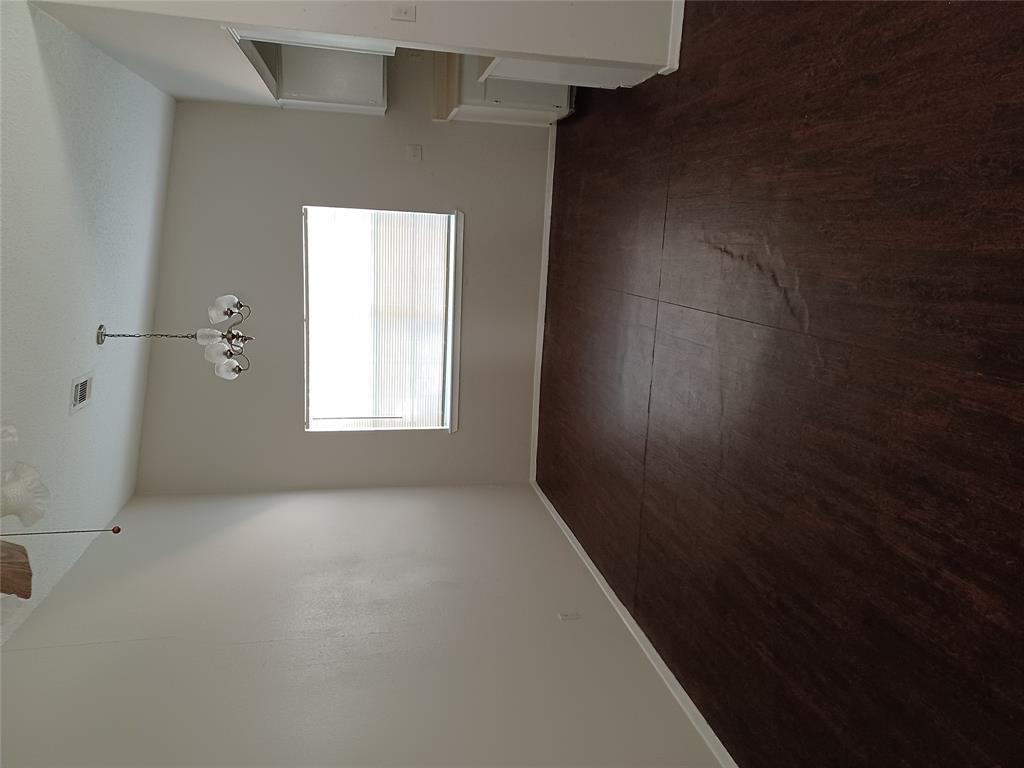 6711 Sandshof DR — photo 5