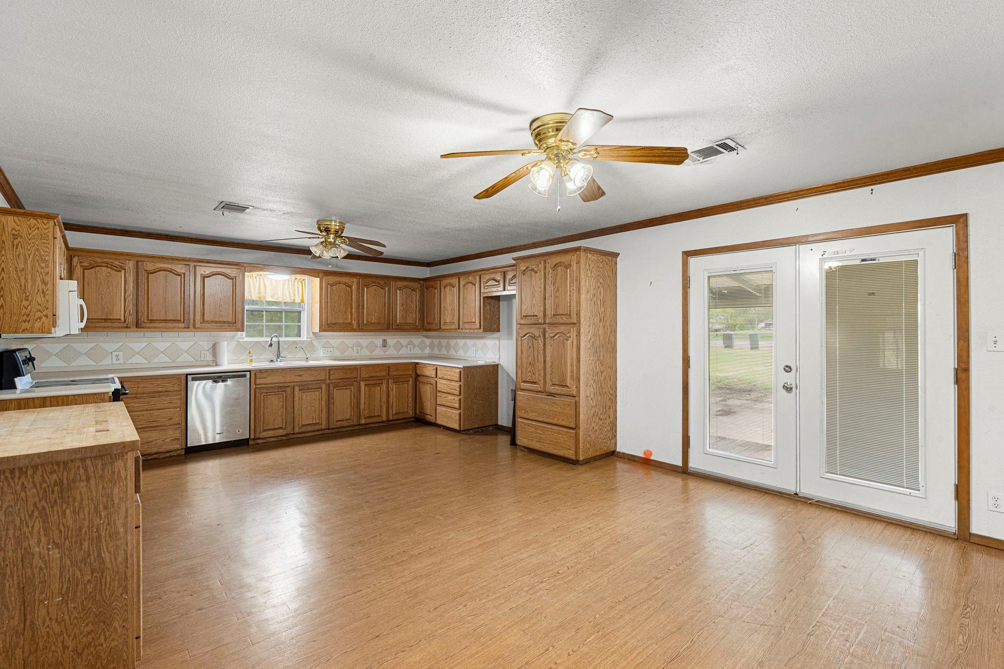 510 Country LN — photo 3