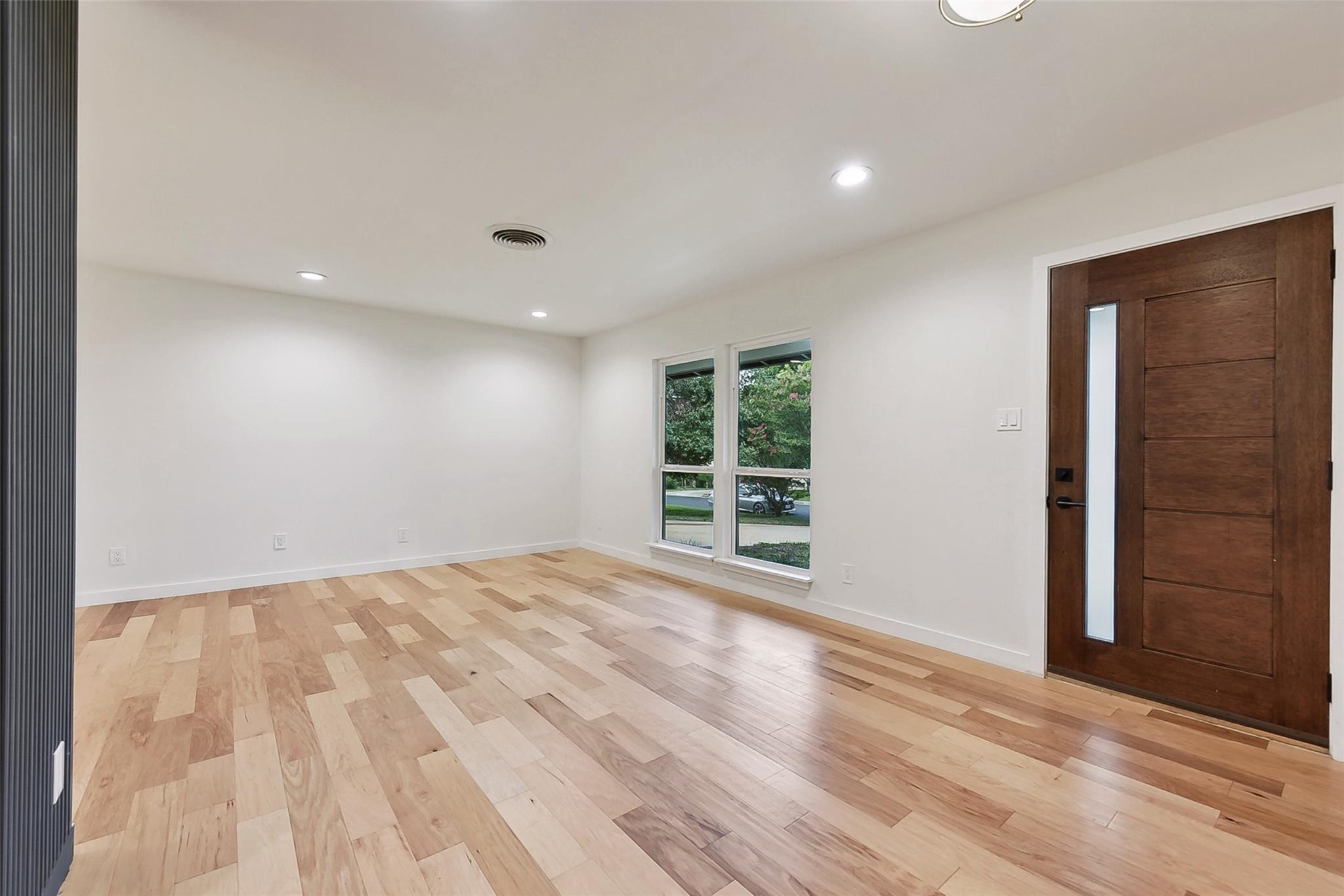 11900 Dove Haven DR — photo 3