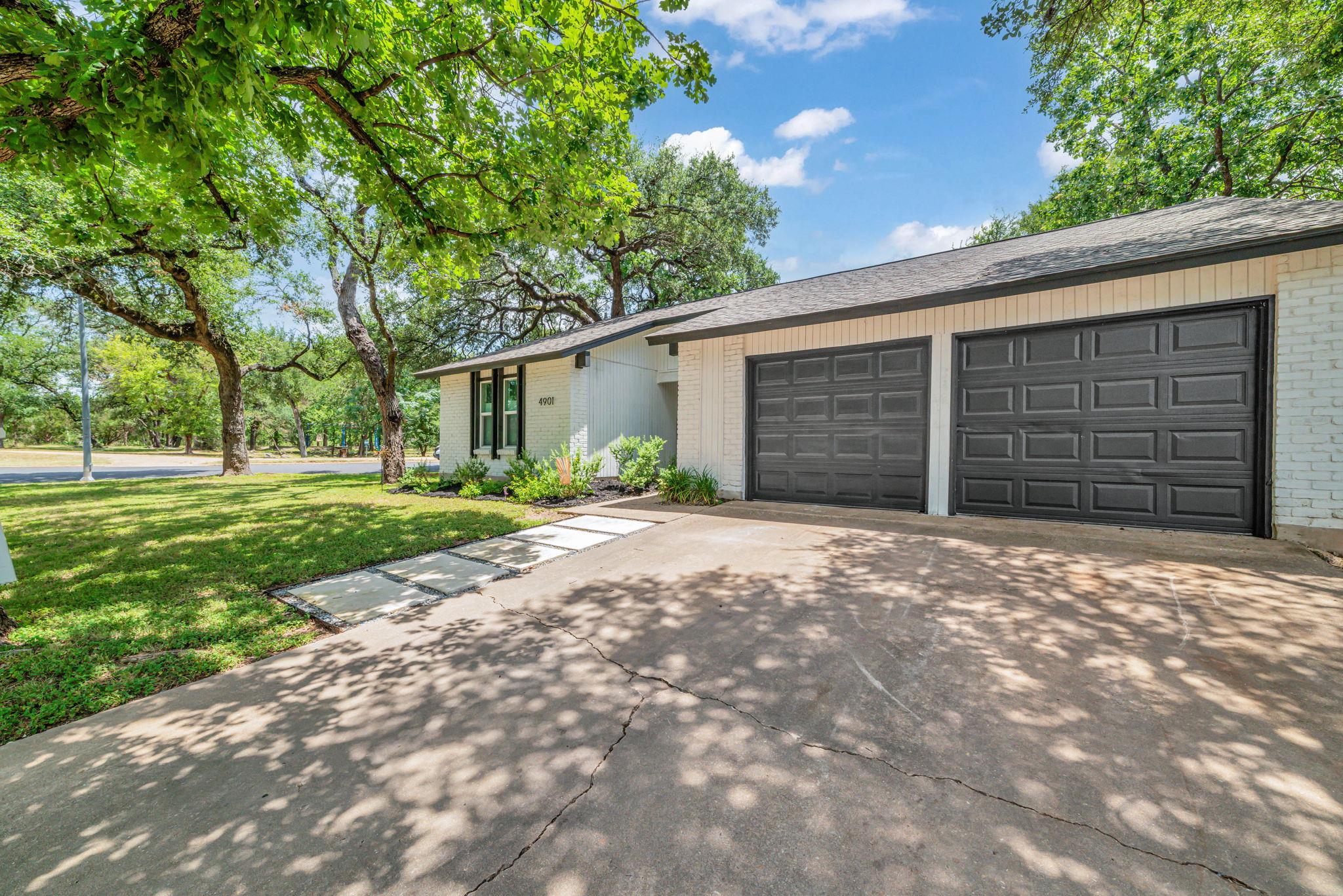 4901 Powder River RD — photo 3
