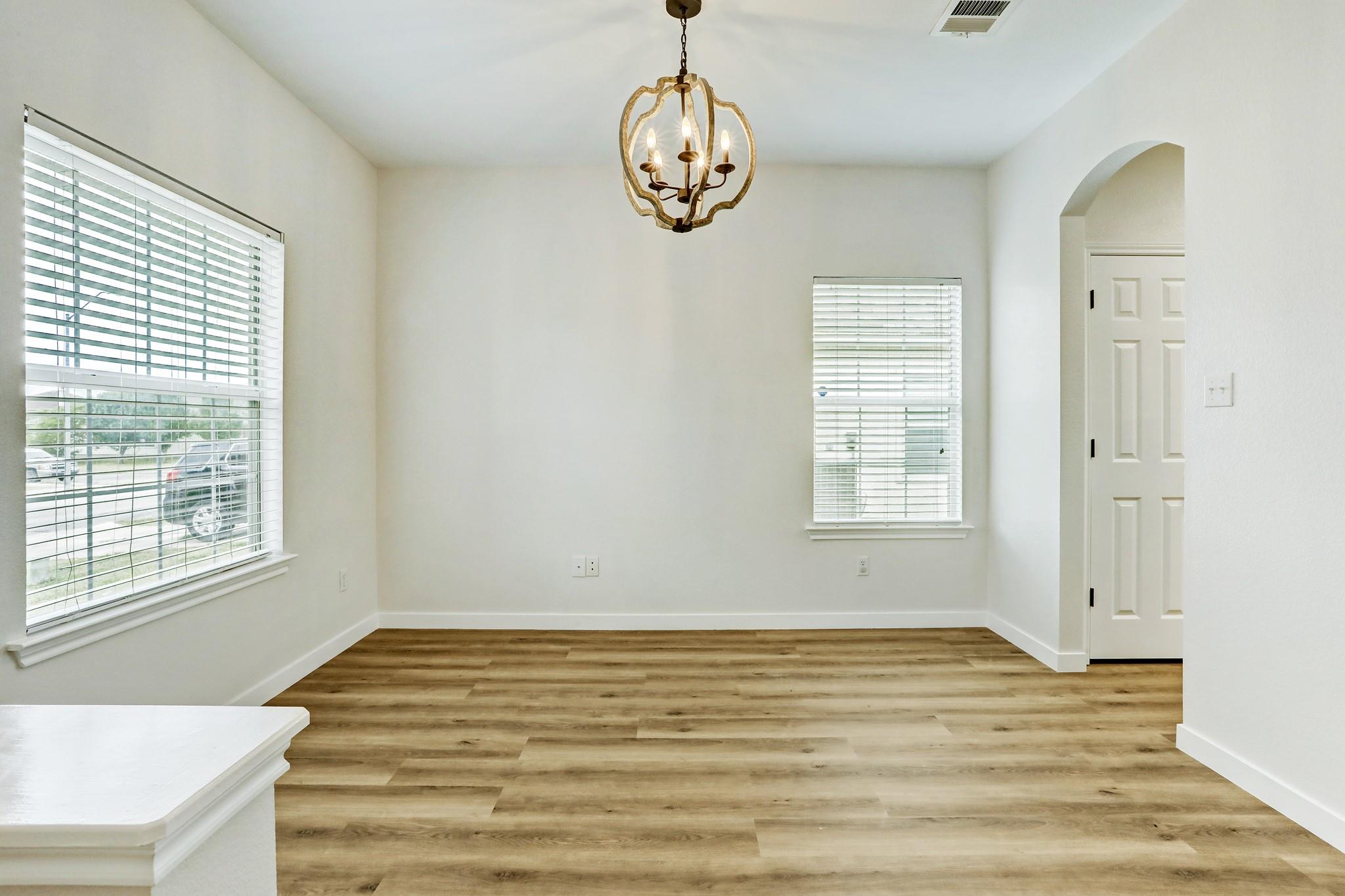 128 Almquist ST — photo 5