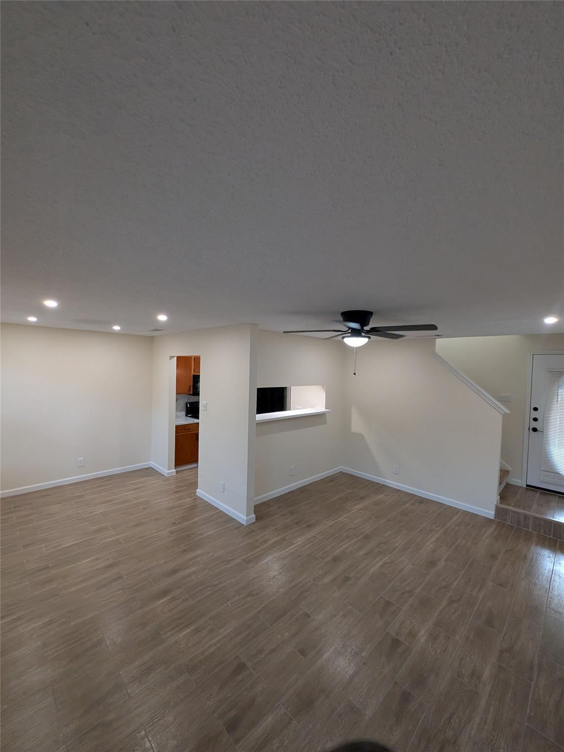 13303 Lyndhurst ST #B — photo 4