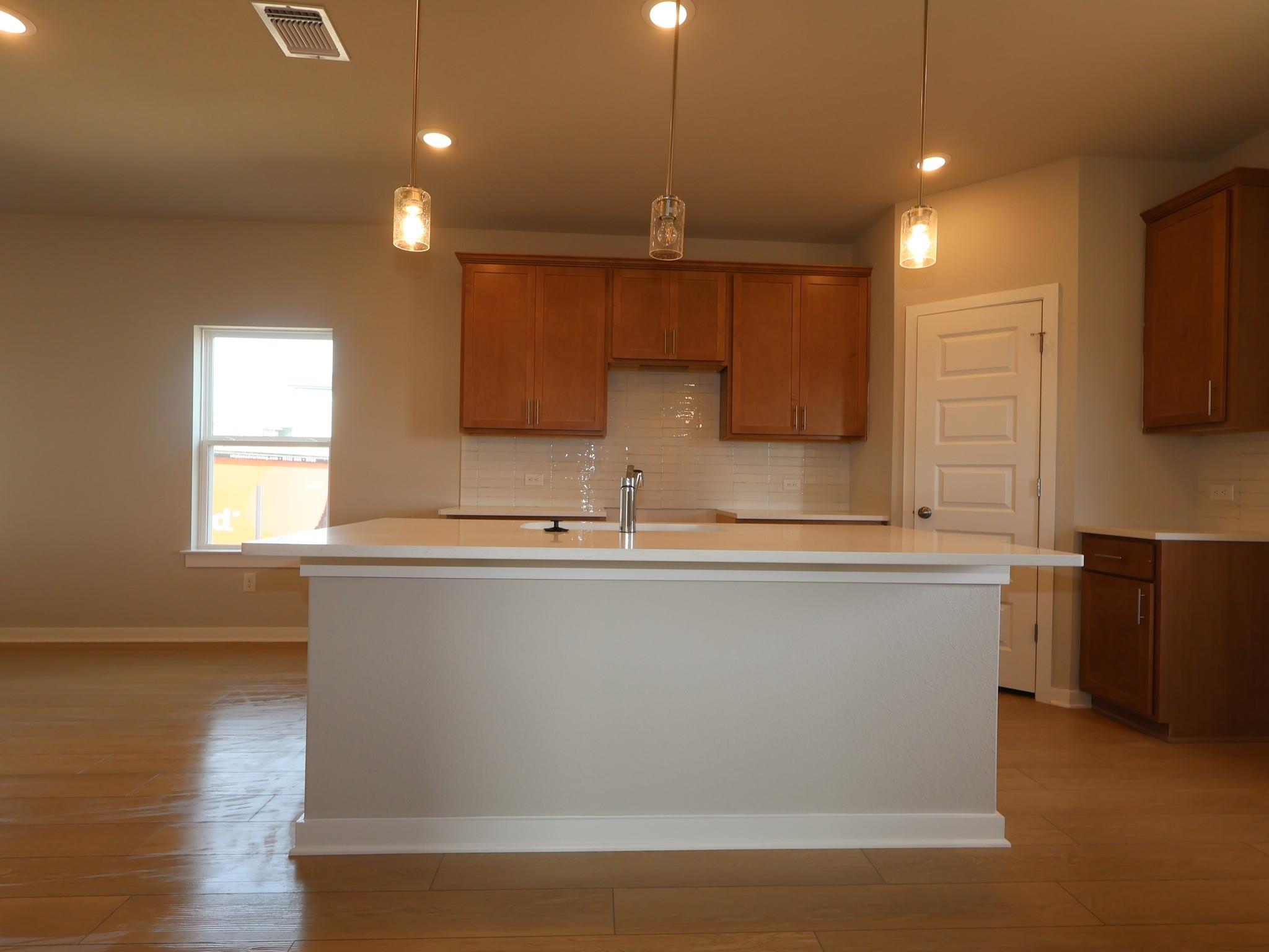547 Bishop Wood RD — photo 3