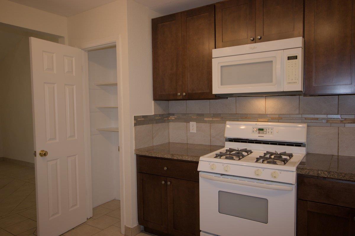 5204 Village TRL — photo 4