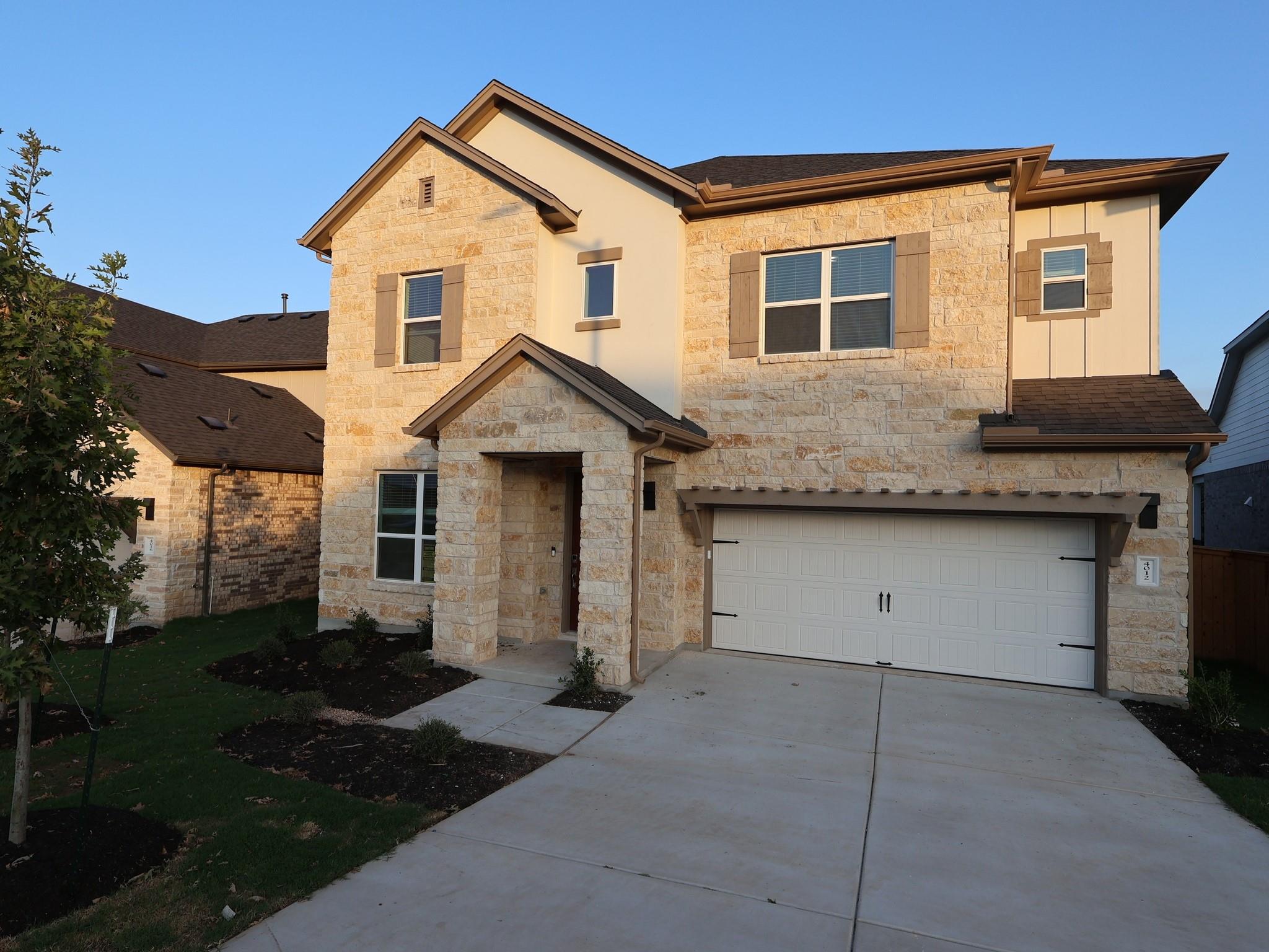 4012 Fulton DR — photo 3
