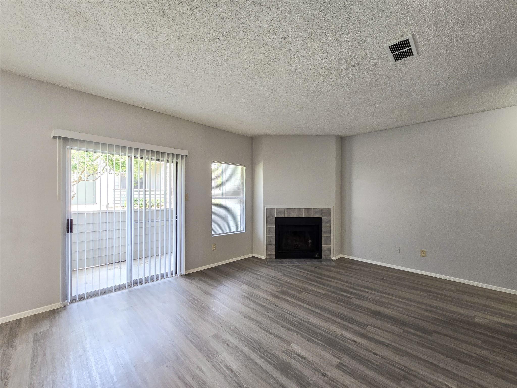 12166 Metric BLVD #147 — photo 4