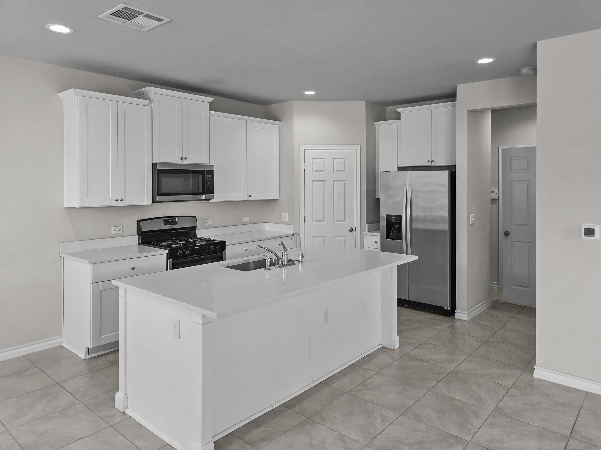 11701 Prado Ranch BLVD — photo 4