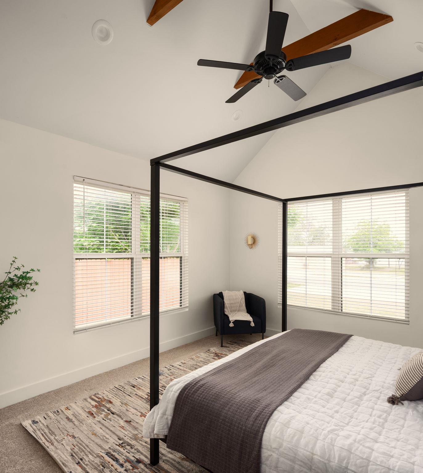 402 Ash DR — photo 5