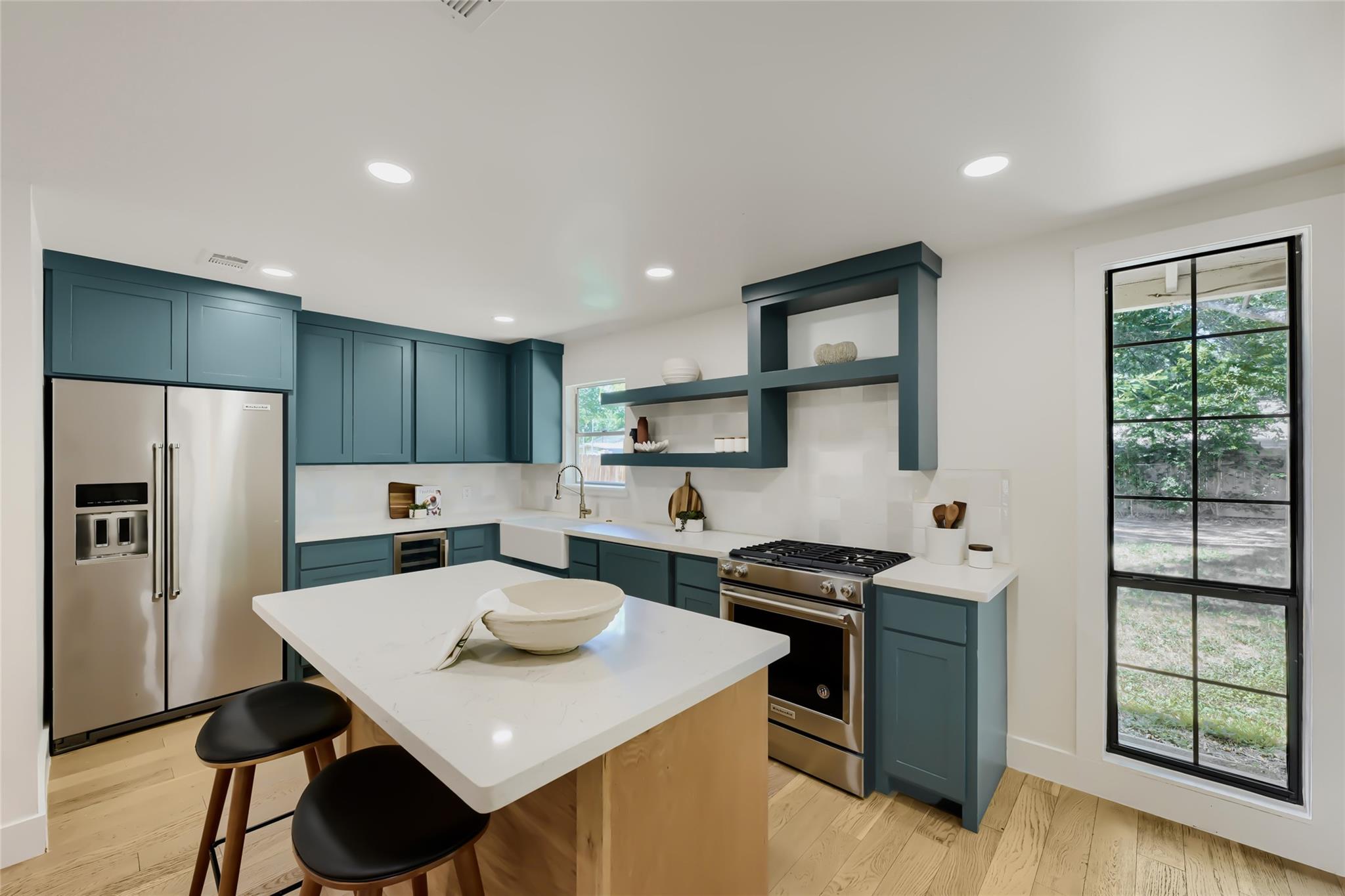 509 Westmorland DR — photo 4