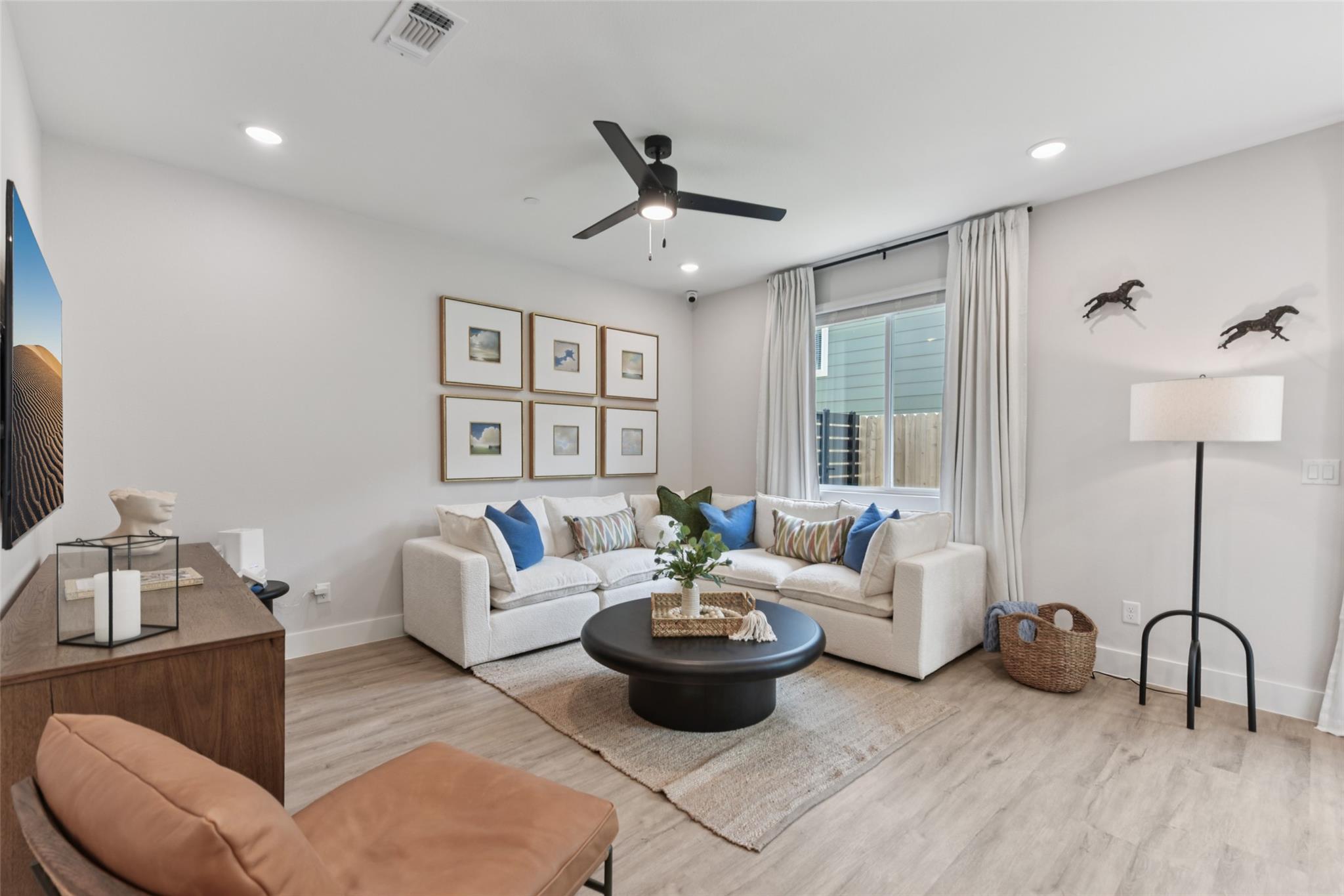 9304 Felix Sparke DR — photo 4
