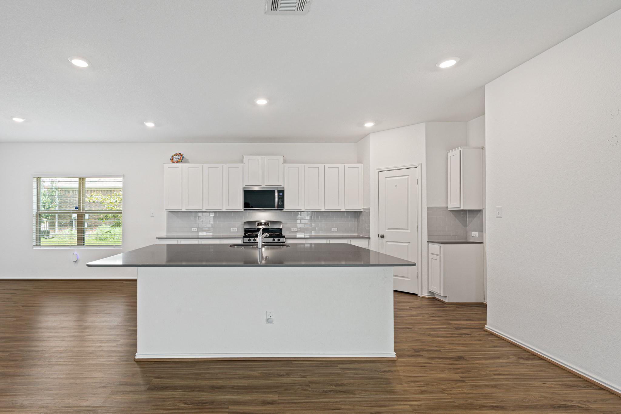 21317 Resource RD — photo 5