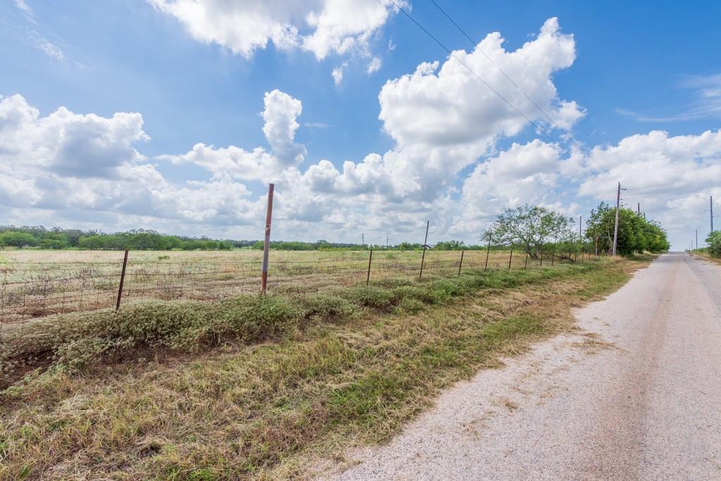 1140 Chalk RD — photo 4