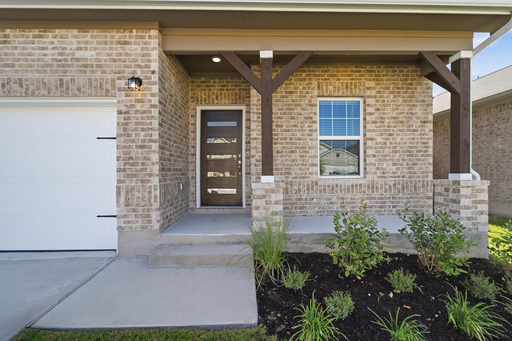 333 Begonia ST — photo 4