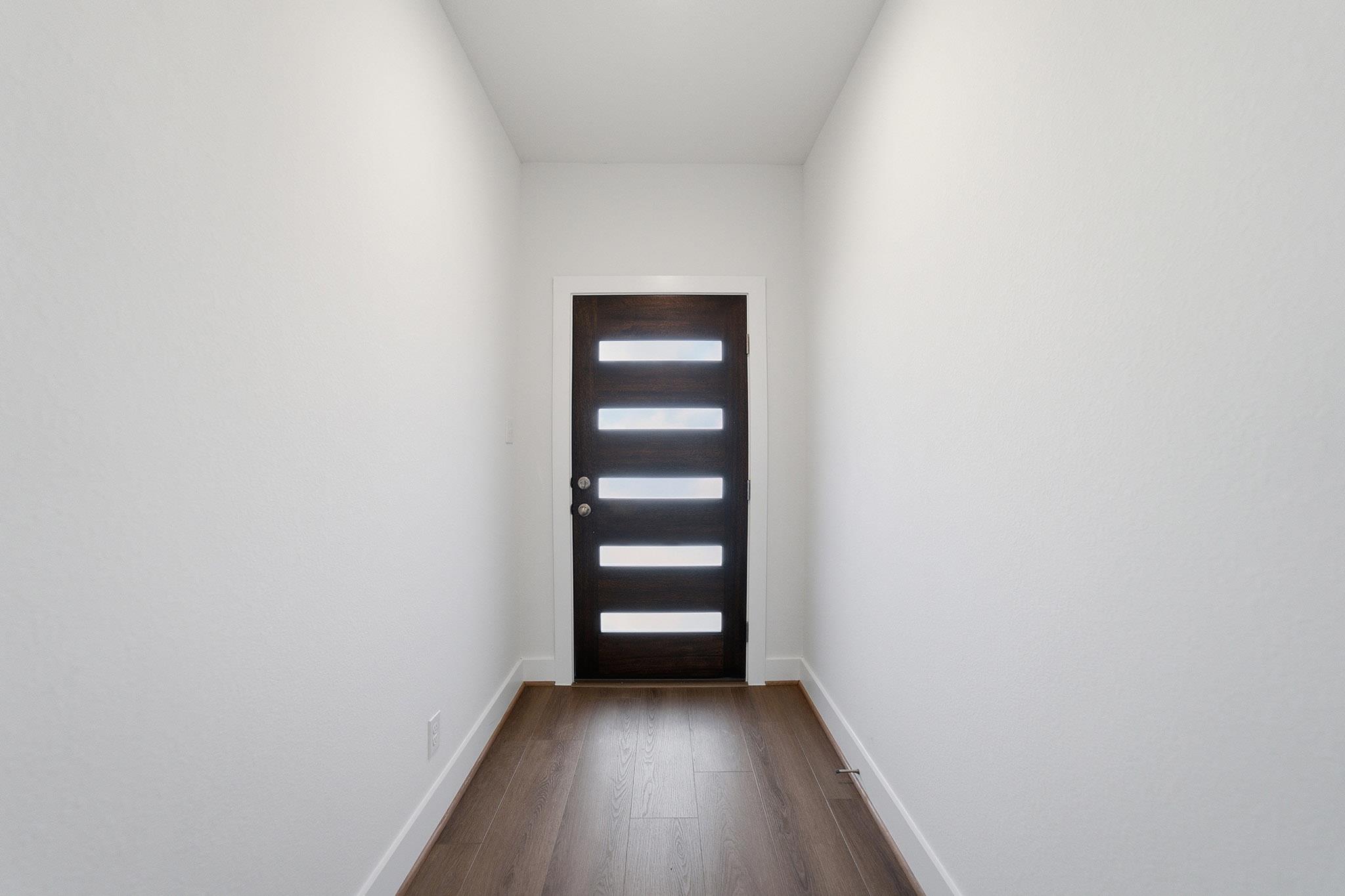 333 Begonia ST — photo 5