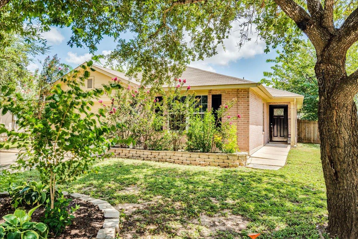 981 Goldenrod ST — photo 5