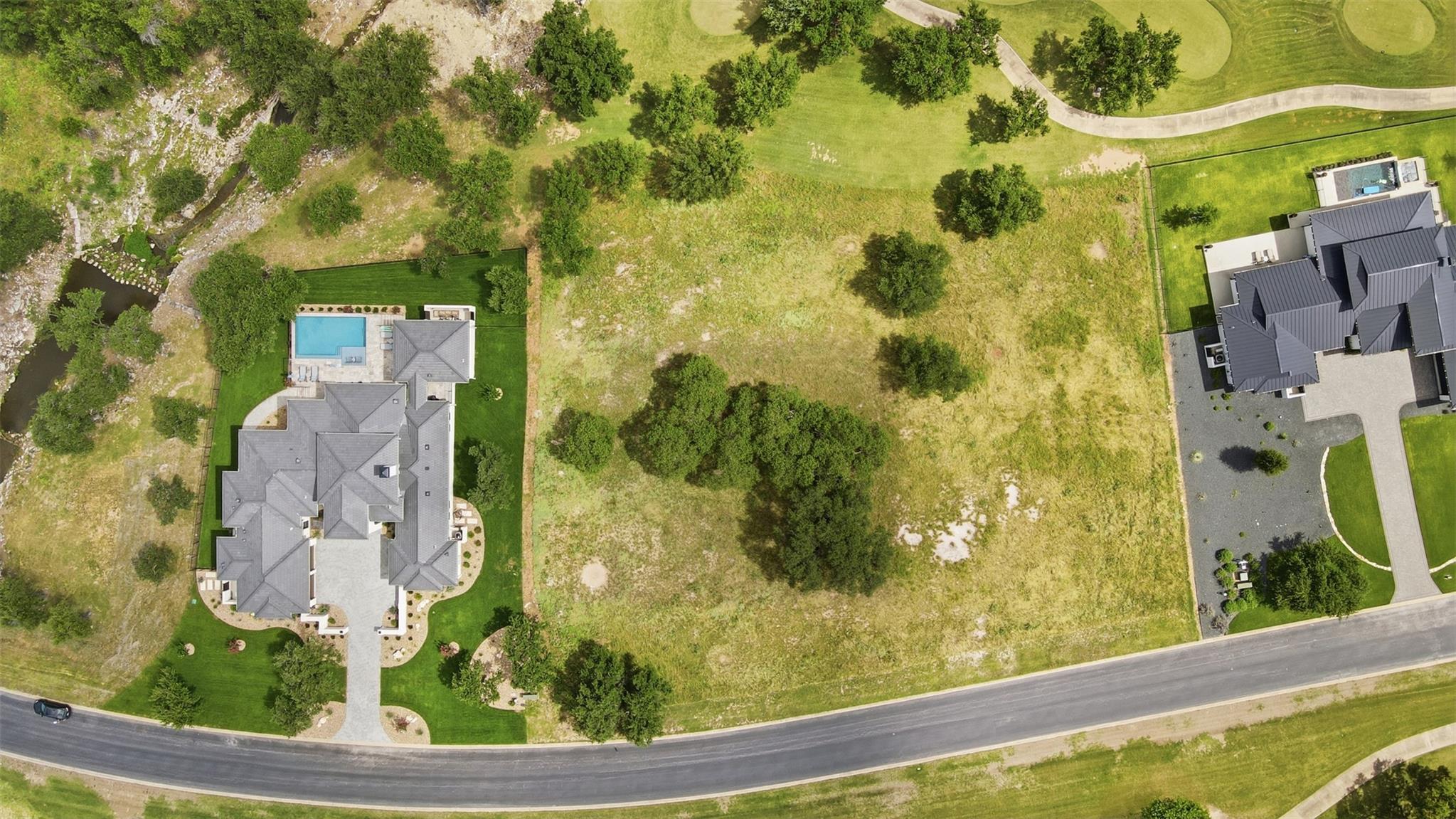 25316 Cliff XING — photo 4