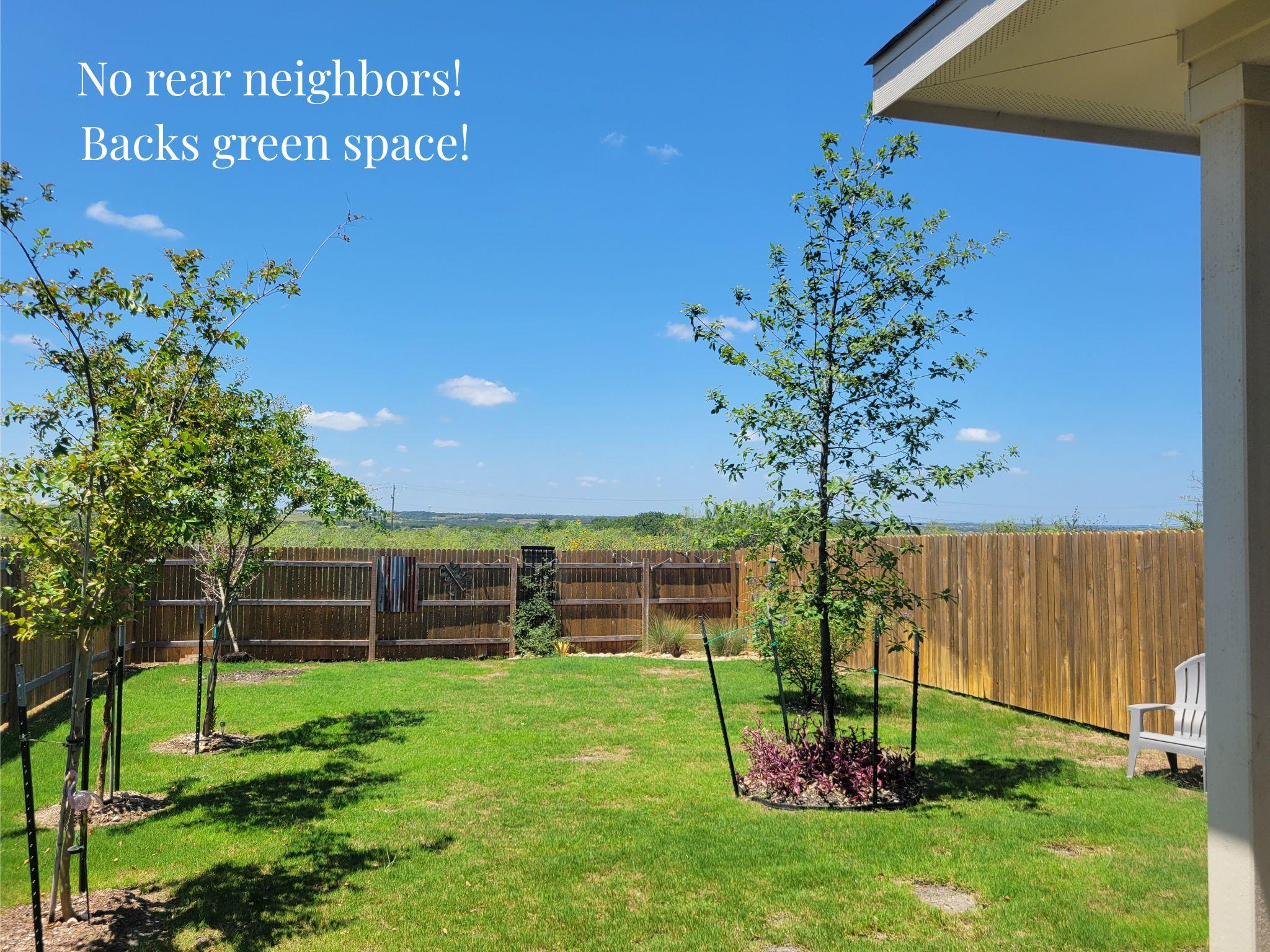549 Arnold LOOP #A — photo 3