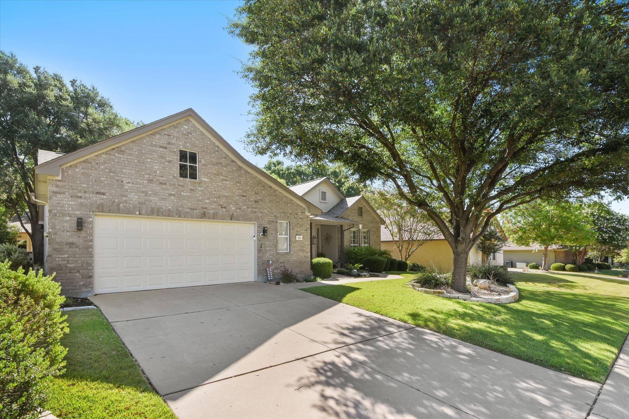 104 Wild Rose DR — photo 3