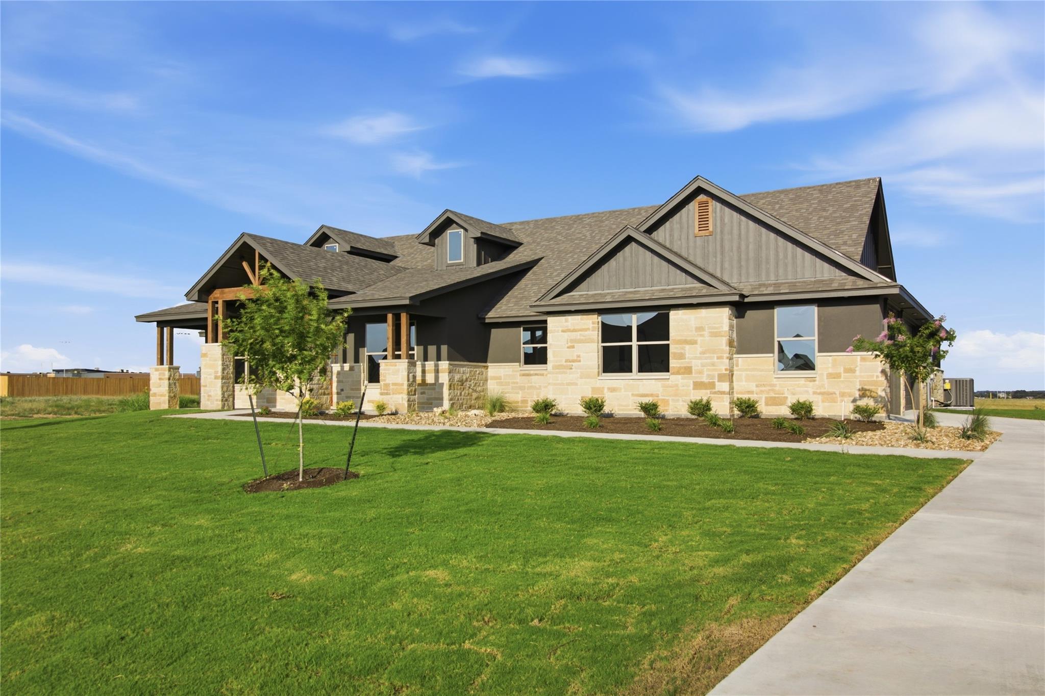 11109 Golden Eagle Ave