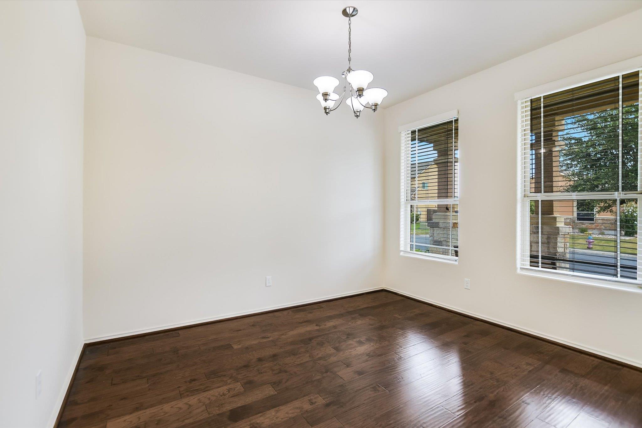 16805 Bridgefarmer BLVD — photo 3