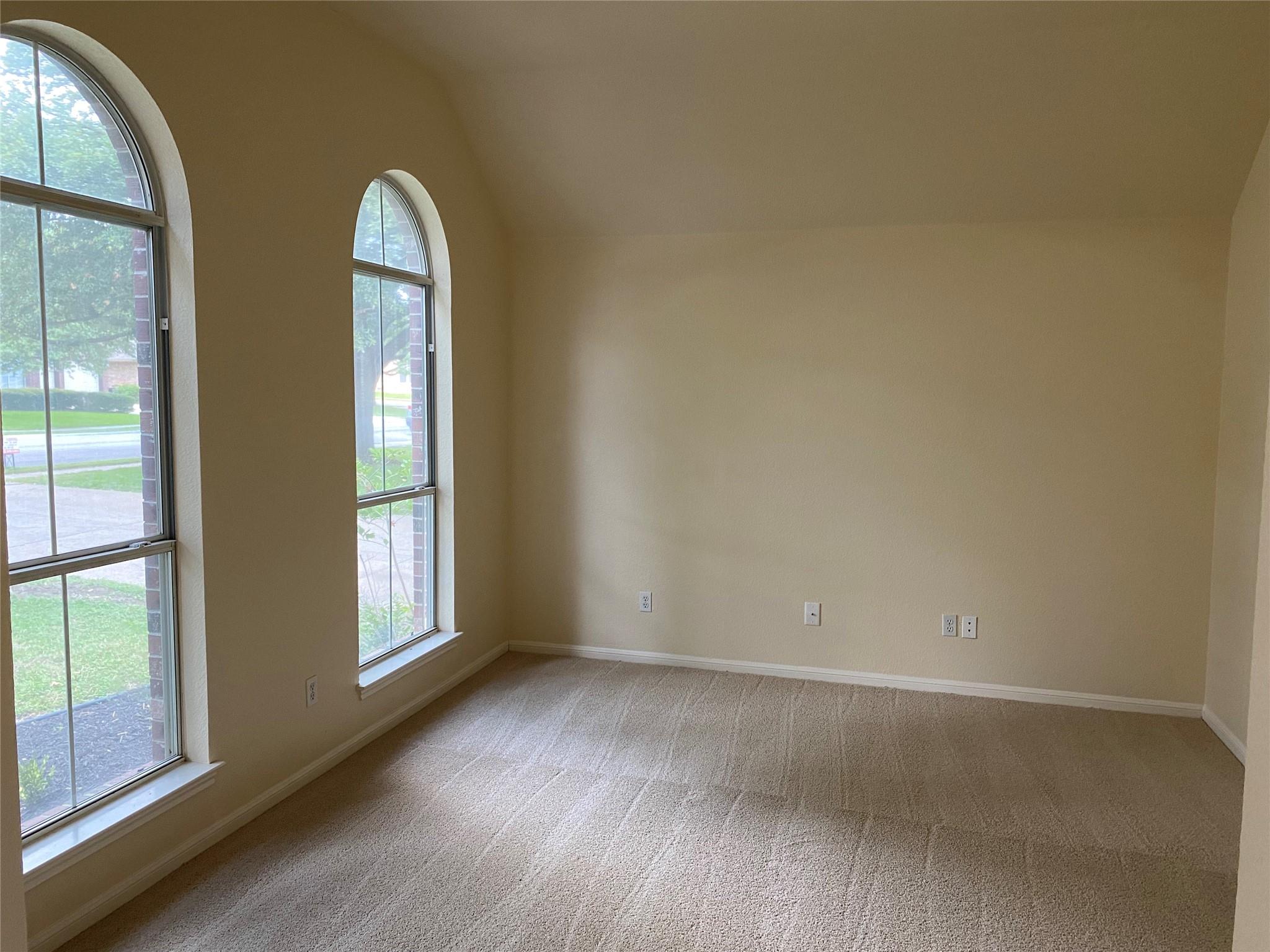 3625 Eagles Nest ST — photo 5