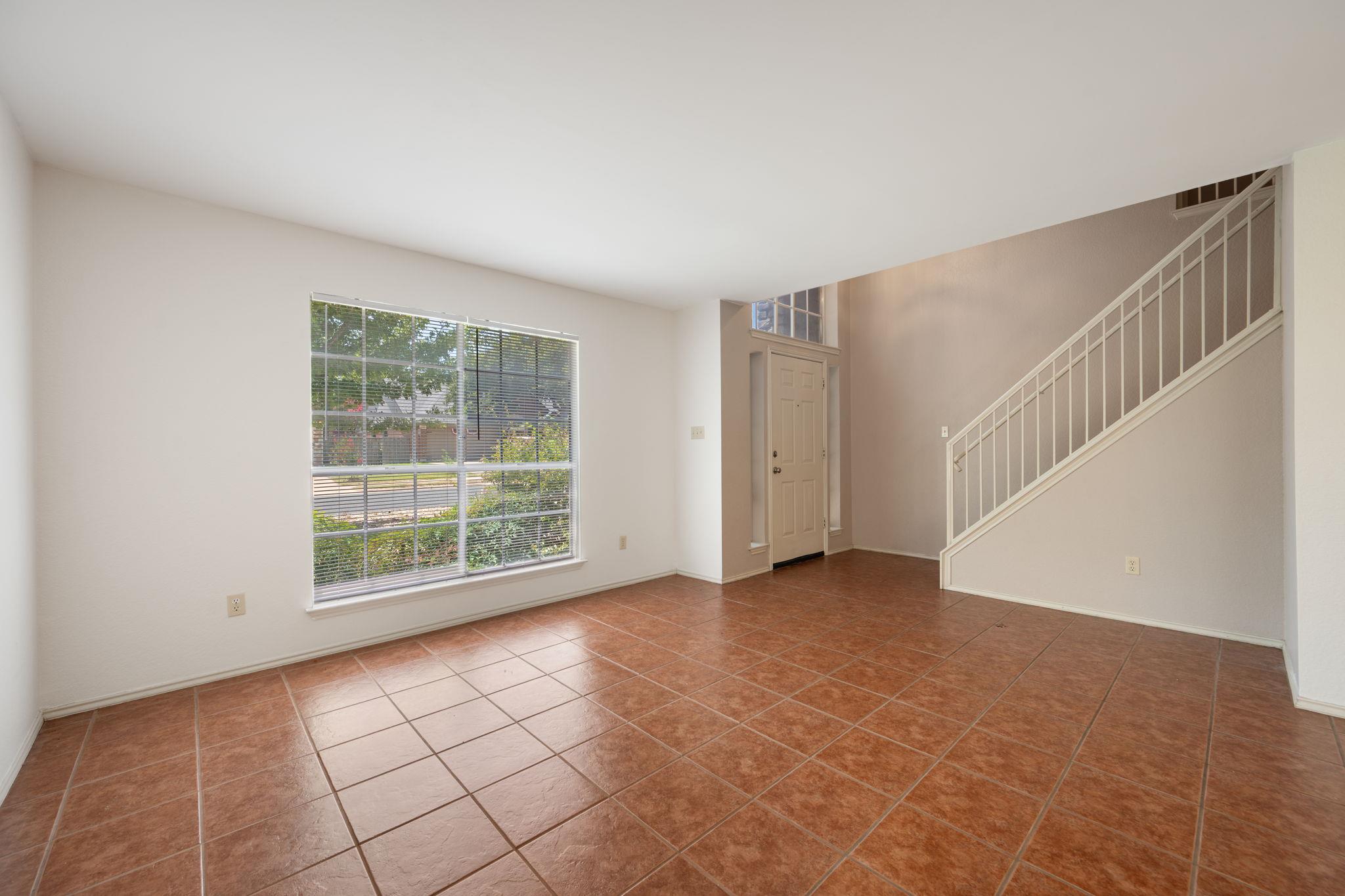 1901 Lobelia DR — photo 5