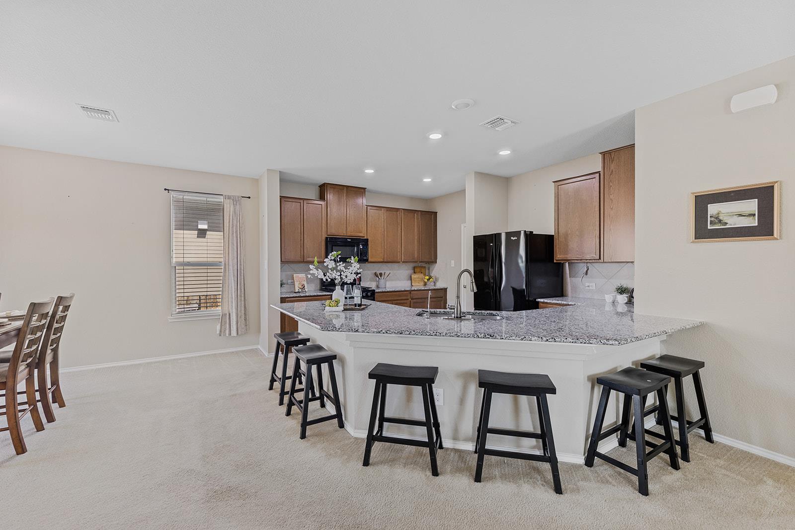 437 Sheepshank DR — photo 4