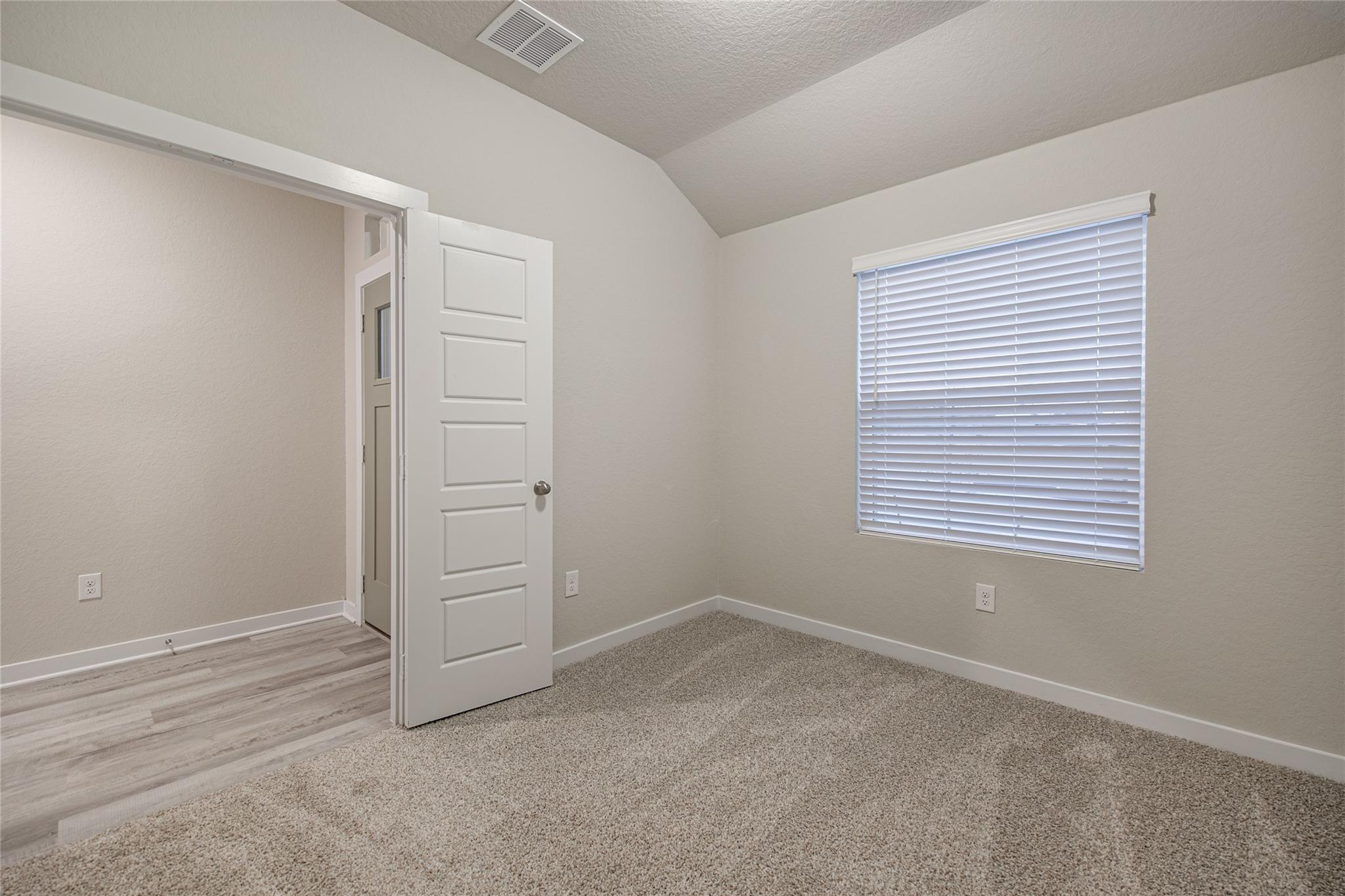 13713 Ryan Range LN — photo 4
