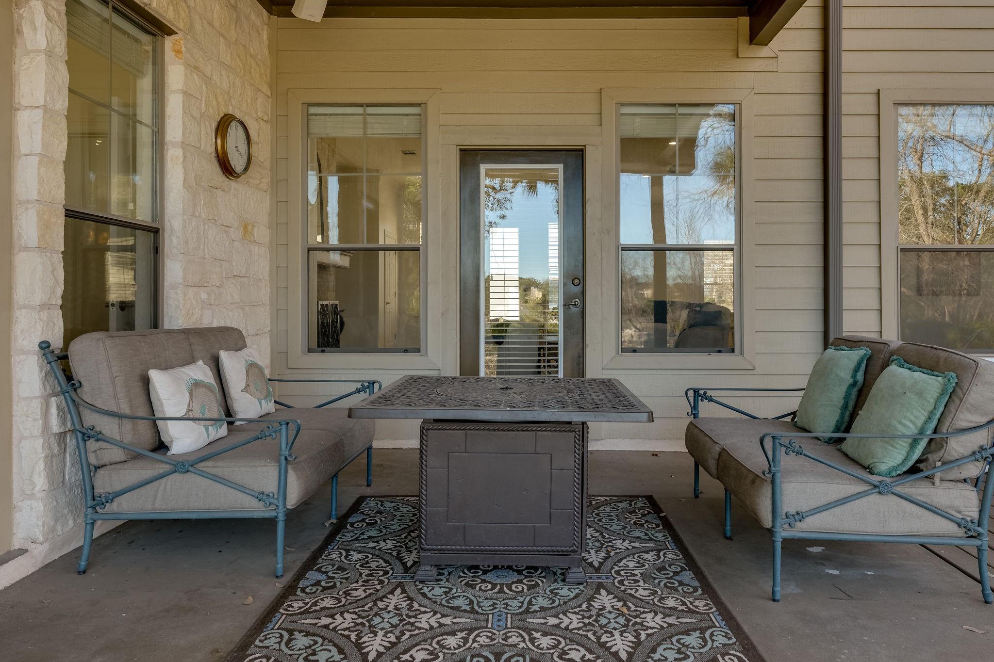 132 Lakeway DR — photo 5