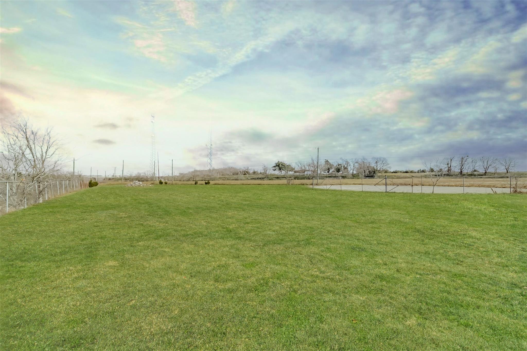 1801 Industrial DR — photo 4