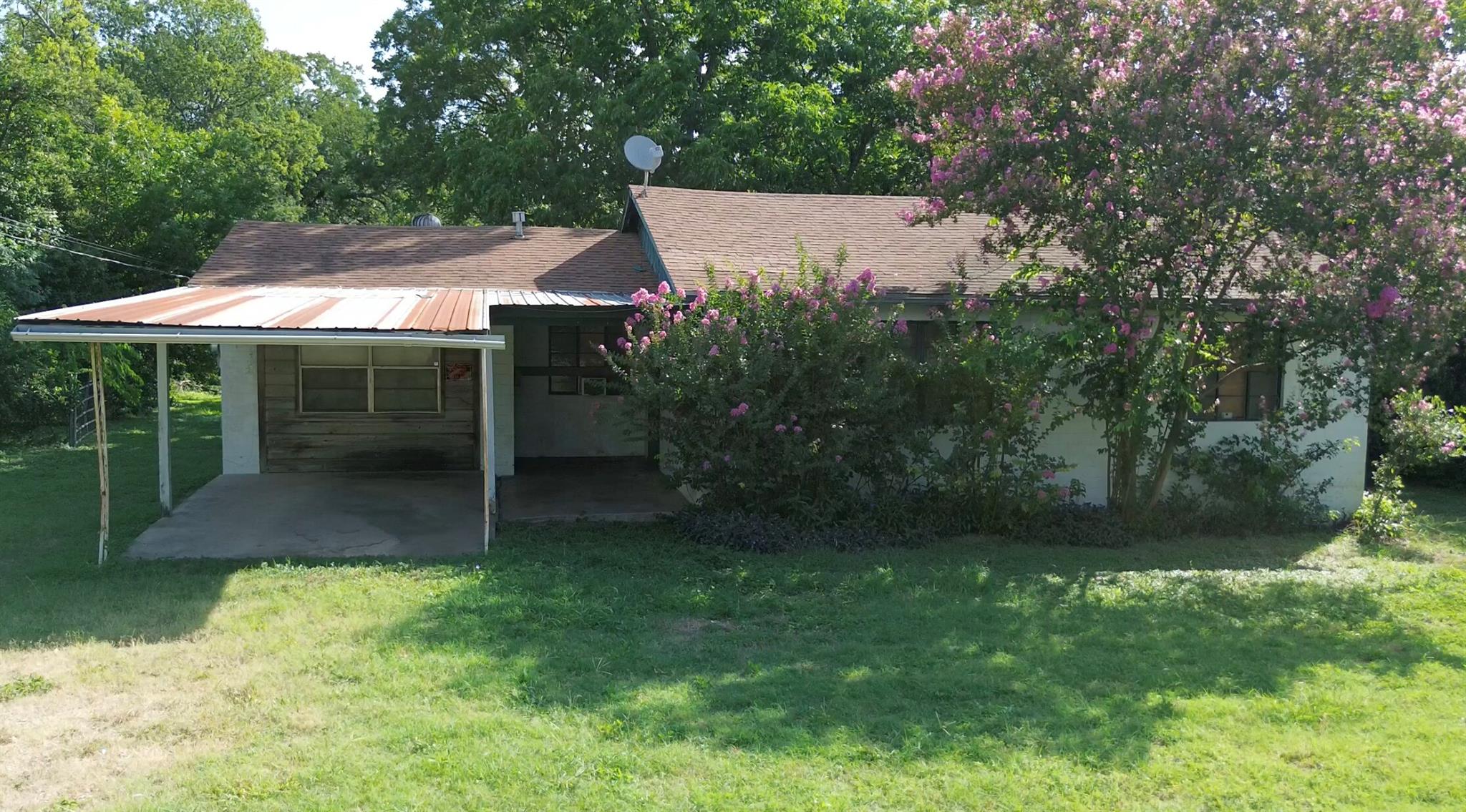 1806 Fortview RD — photo 5