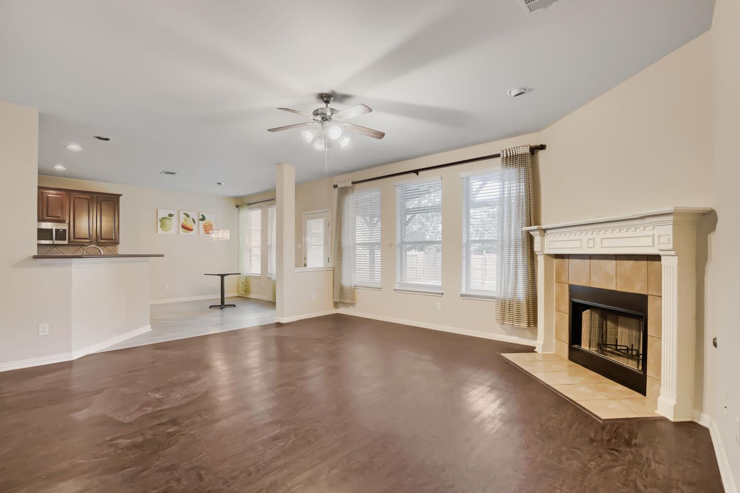 9632 Morgan Creek DR — photo 3