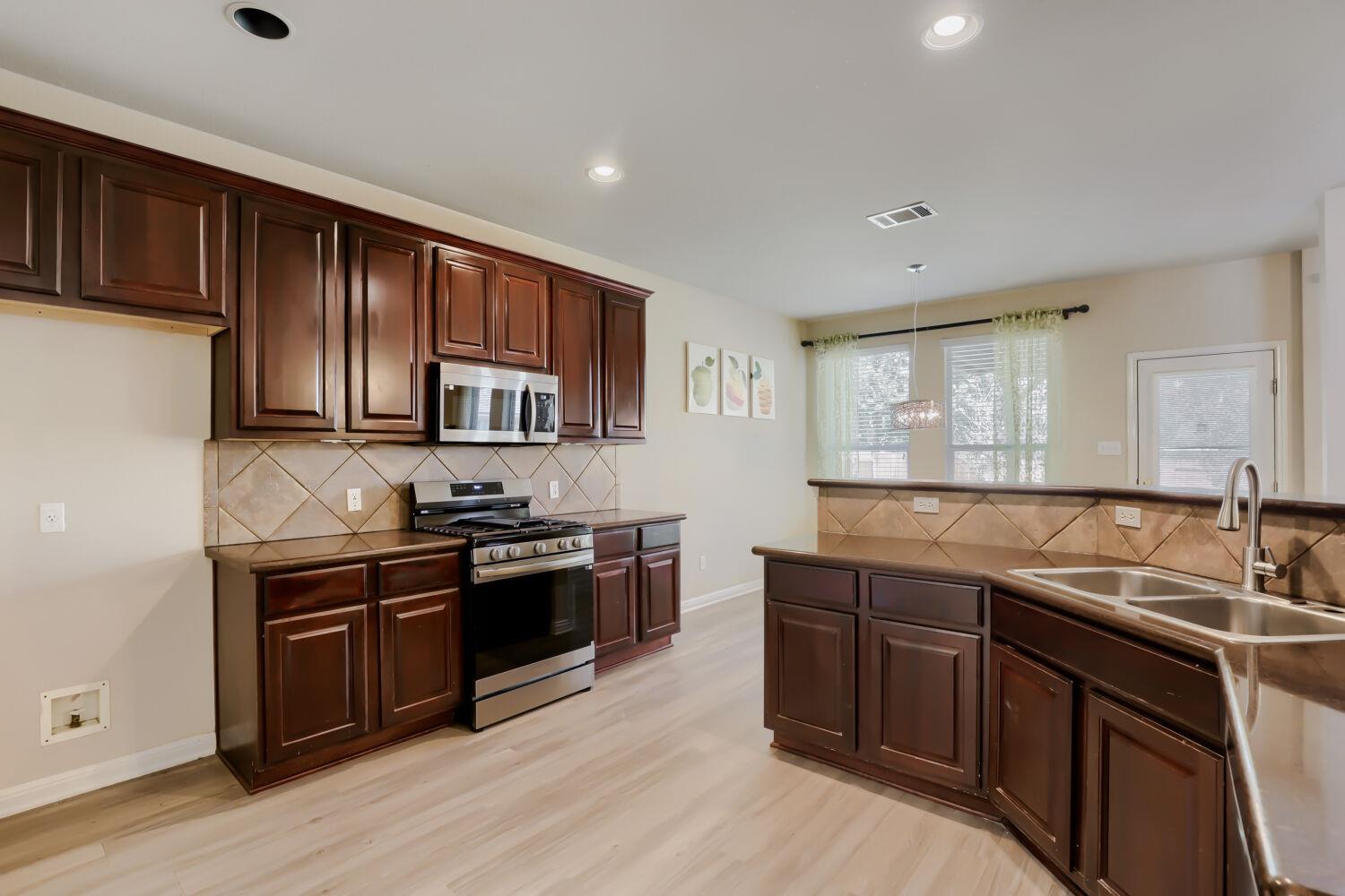 9632 Morgan Creek DR — photo 5