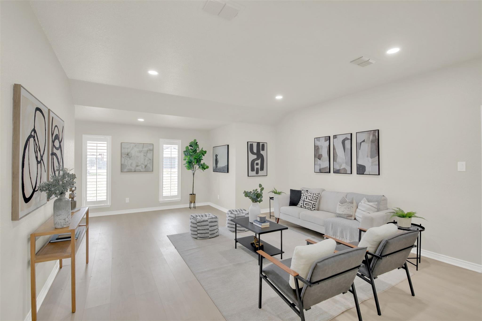 131 Meadow Valley LOOP — photo 4