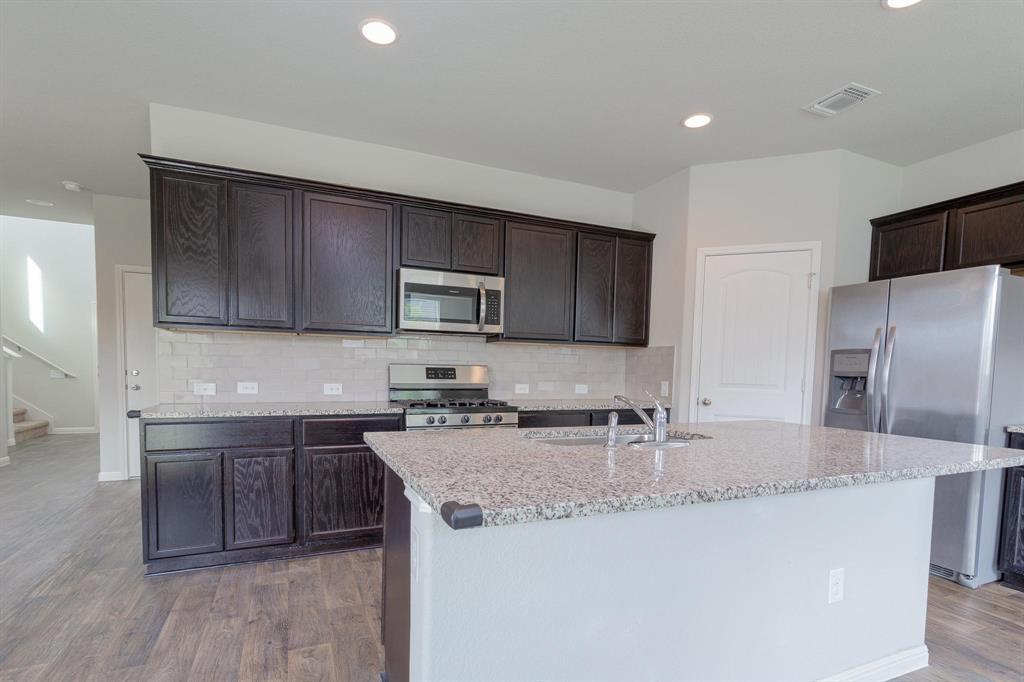 14614 Frankel LOOP — photo 5