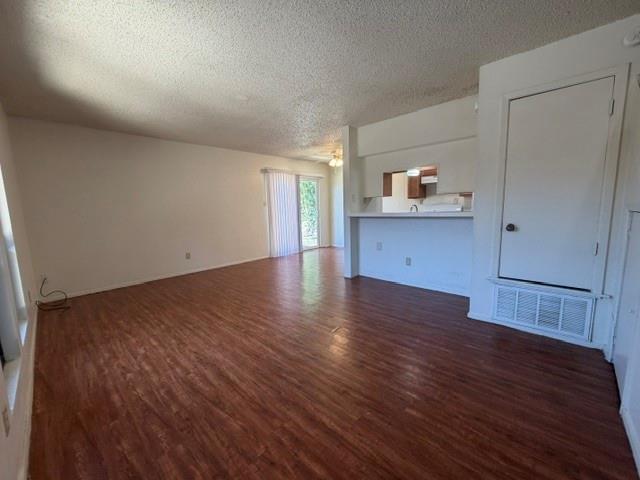 1103 Marlton ST — photo 4