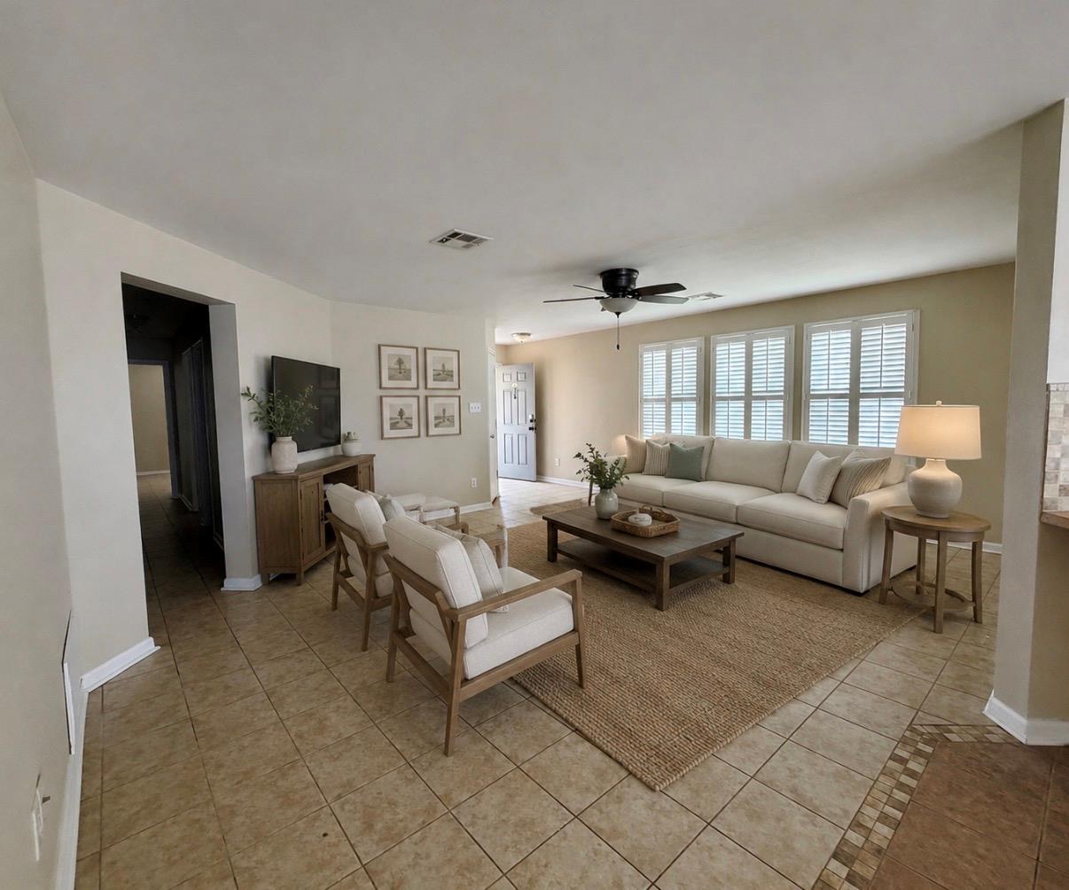 1148 Amberwood LOOP — photo 4