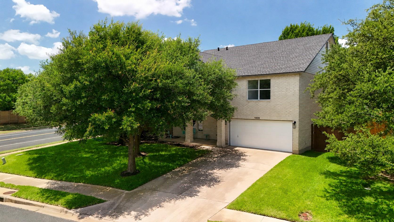 1409 Chalk LN