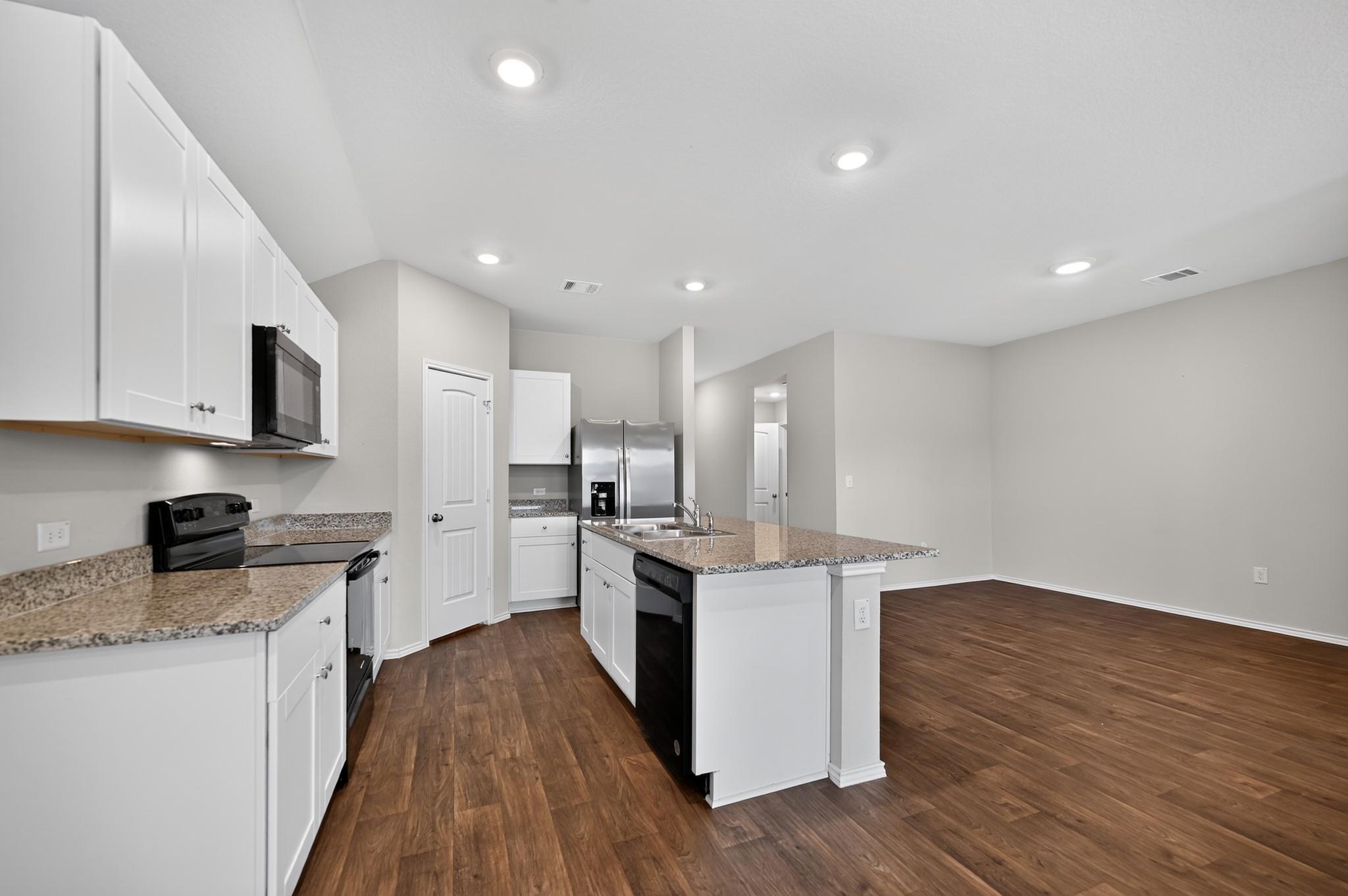 5901 Berriweather DR — photo 4