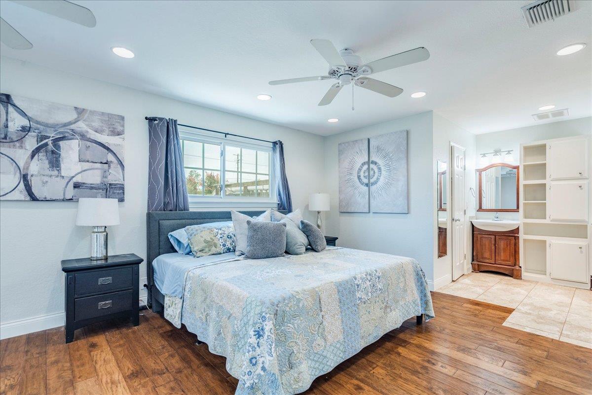 301 Verbena DR — photo 4