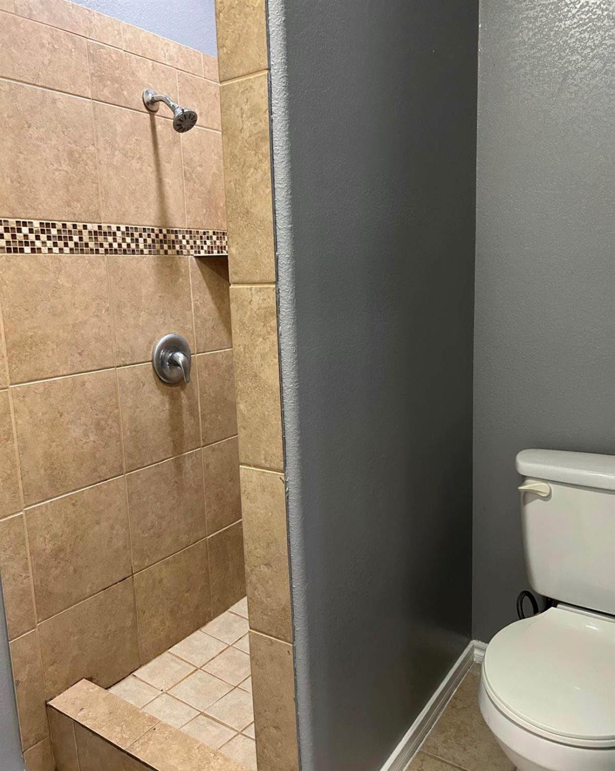 10342 Doyle RD #1B — photo 4