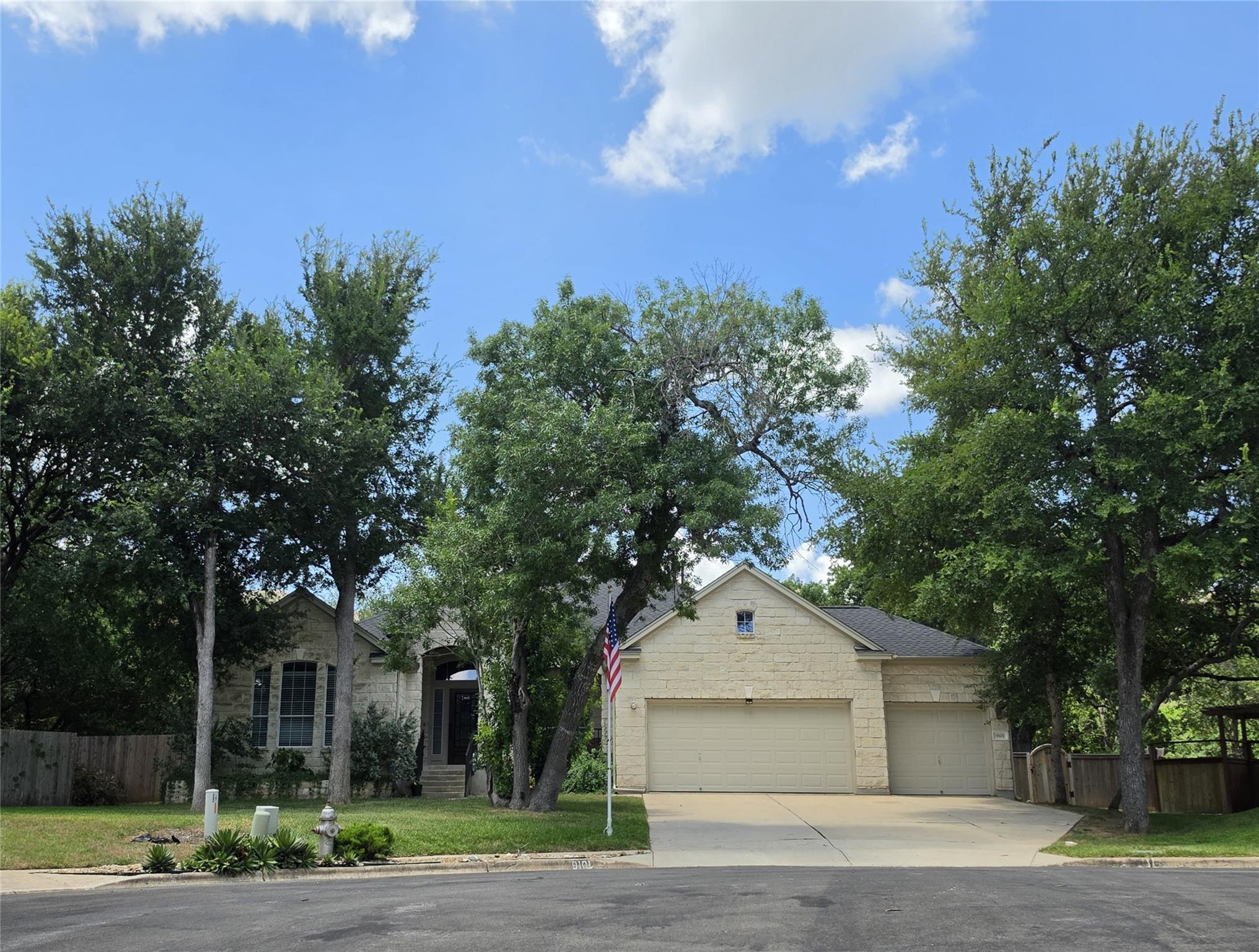 9101 Dona Villa PL — photo 3