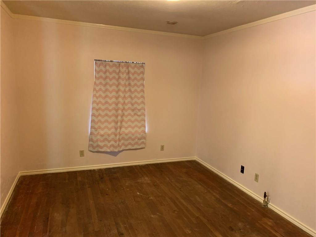 4428 Gillis ST — photo 5