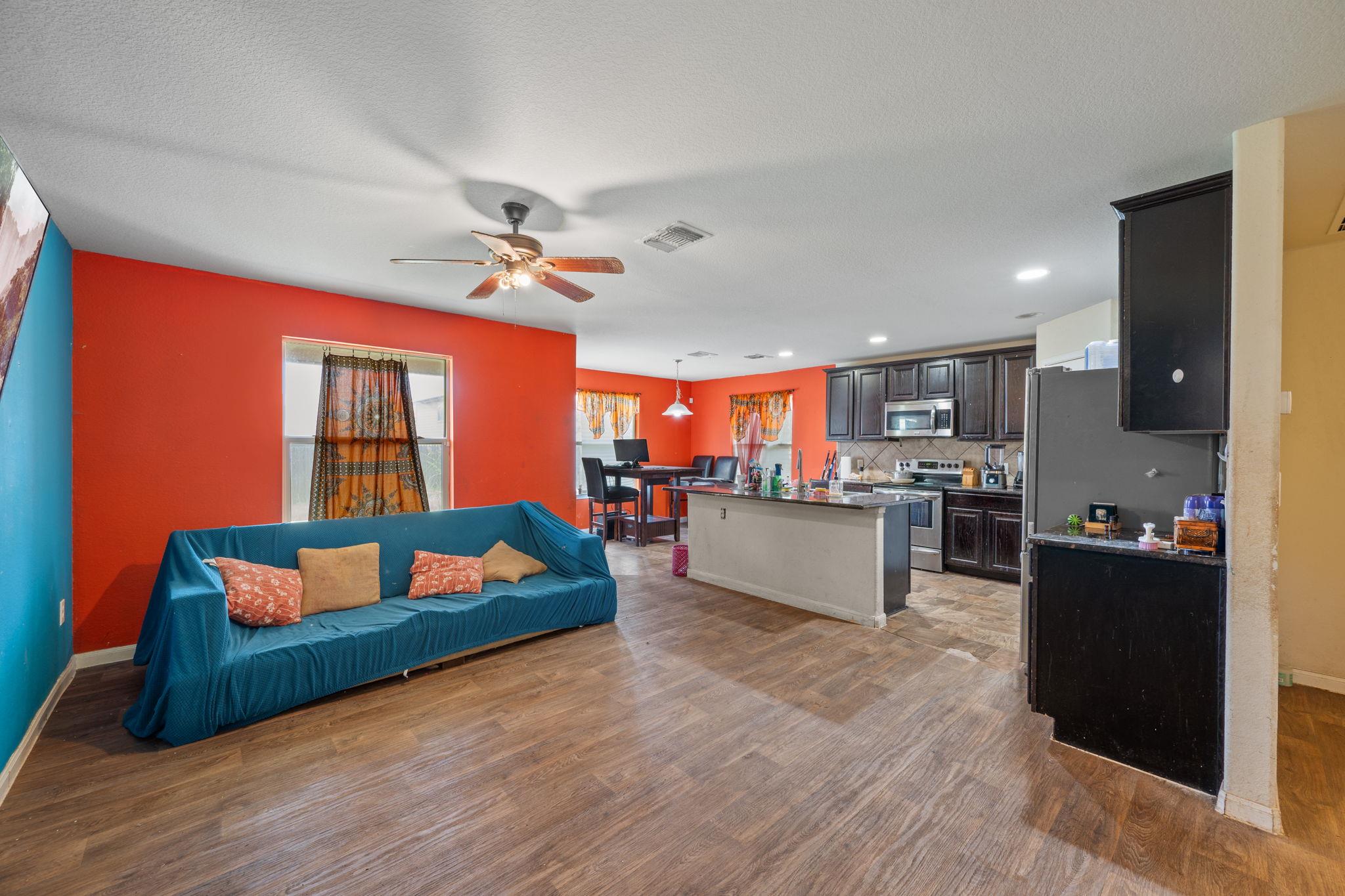 12115 Walter Vaughn DR — photo 3