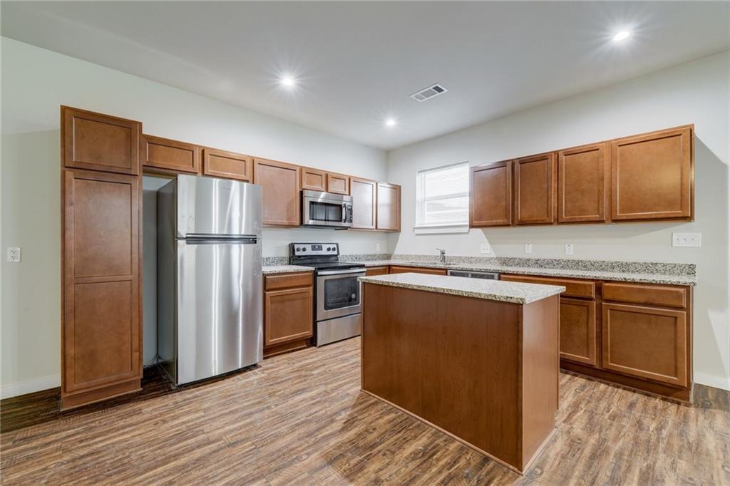 906 Quartz CT #301 — photo 4