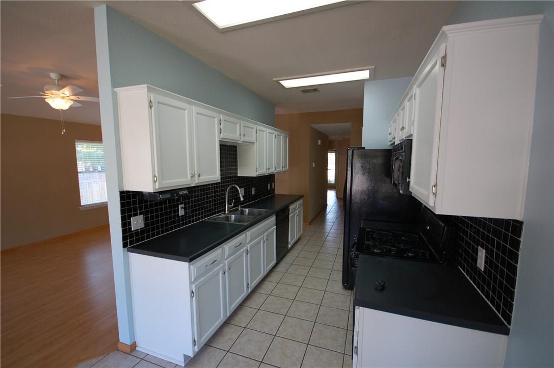 1202 Pathfinder WAY — photo 3